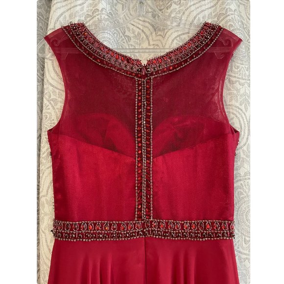 Red Beaded Prom Dress Size 2/4 - Picture 3 of 3